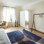 Spacious 7-bedroom For Groups - Valdemara Street Riga