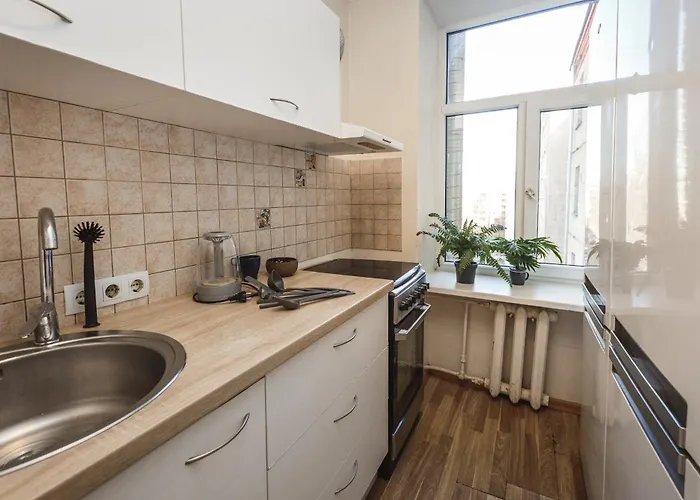 Apartment Spacious 7-Bedroom Apartment For Groups - Valdemara Street