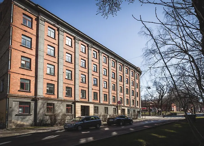 Apartment Spacious 7-Bedroom Apartment For Groups - Valdemara Street Riga