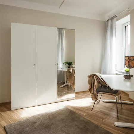 Spacious 7-bedroom For Groups - Valdemara Street Lejlighed